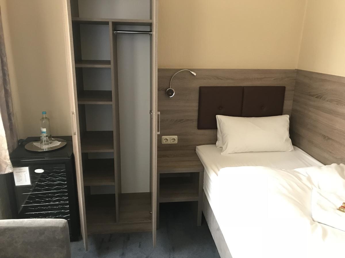 Hotel Junkerhaus Bad Salzuflen Ngoại thất bức ảnh