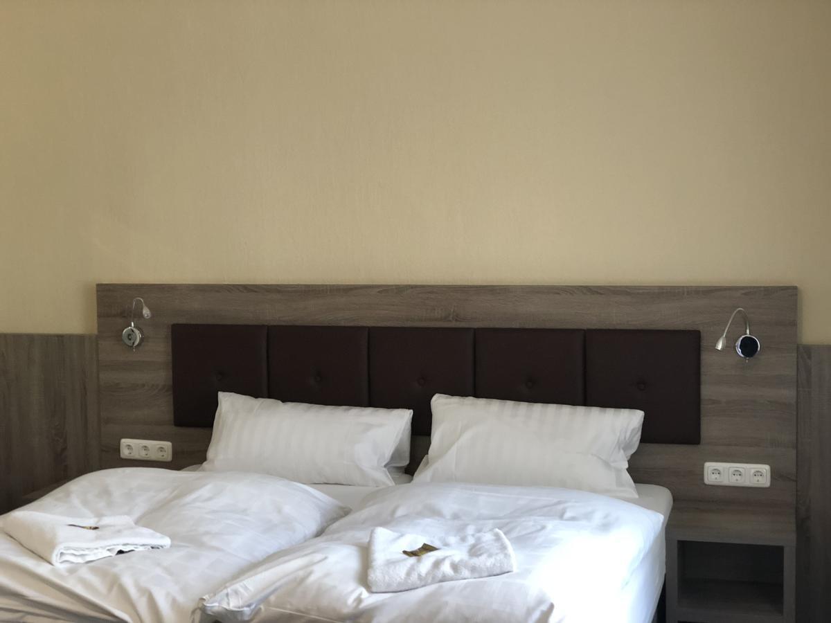 Hotel Junkerhaus Bad Salzuflen Ngoại thất bức ảnh